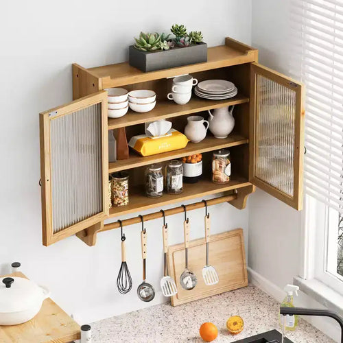 Meuble haut mural beige à double porte avec portes en verre et porte-serviettes, assemblage par 1 personne