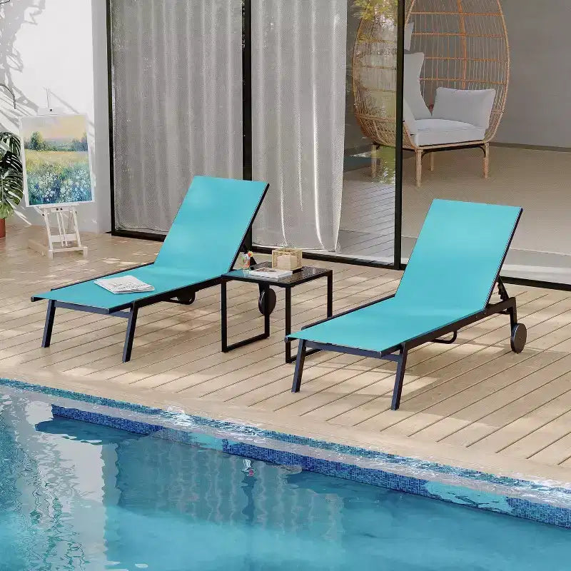 Ensemble de chaises longues de patio inclinables bleues/marron avec table d'appoint, 2 personnes